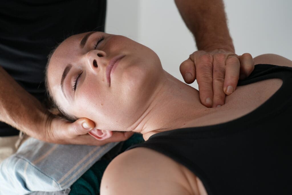 assisted-stretching-bonny-hills-laurieton-lake-cathie-scalenes-SCM-neck-restriction-stiffness-thyroid-headaches-thoracic-outlet-syndrome-arm-neuropathy-deep-anterior-myofascial-chain